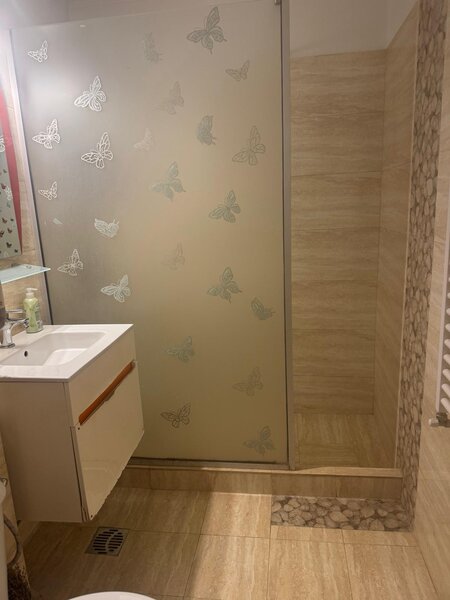 Garsoniera de lux in regim hotelier Piata Progresului, 100 lei